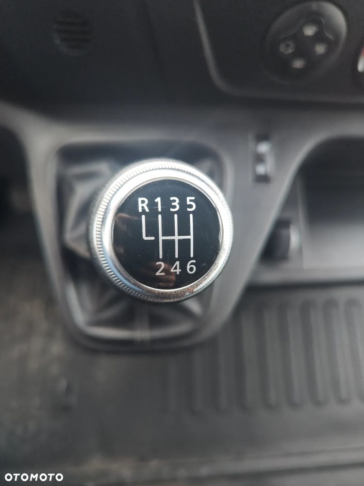 Opel Movano  brygadówka 7 osób - 17