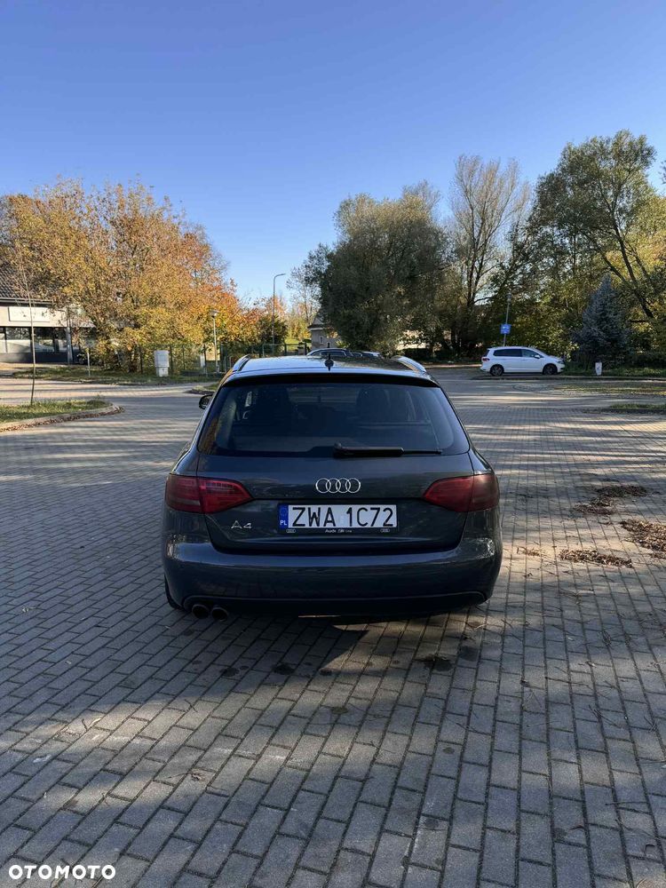 Audi A4 Avant - 9