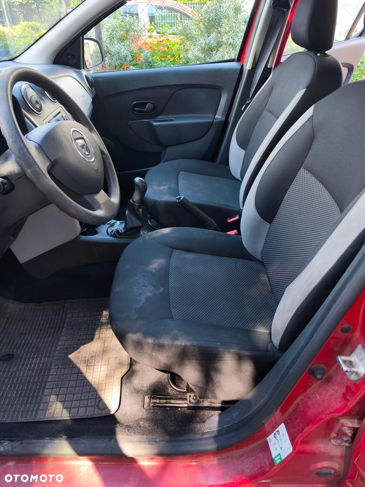 Dacia Sandero 1.2 16V Celebration - 13