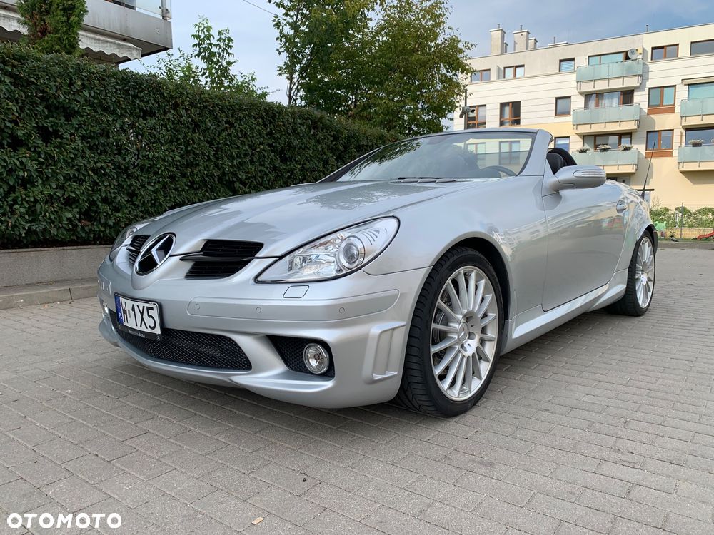 Mercedes-Benz SLK 55 AMG - 1