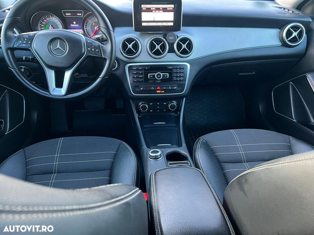 Mercedes-Benz GLA 220 CDI 7G-DCT - 7