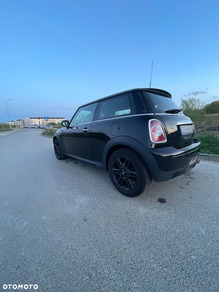 MINI ONE Standard - 7
