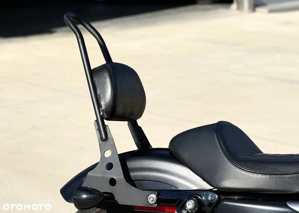 Harley-Davidson Sportster Iron 1200 - 9