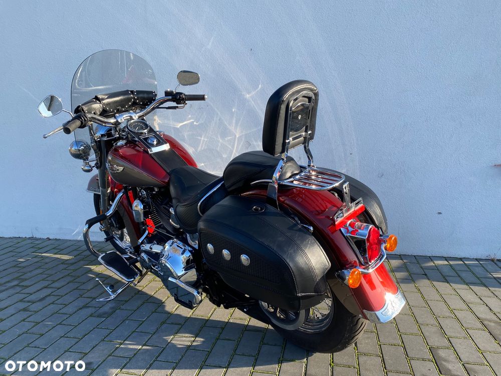 Harley-Davidson Softail Deluxe - 11