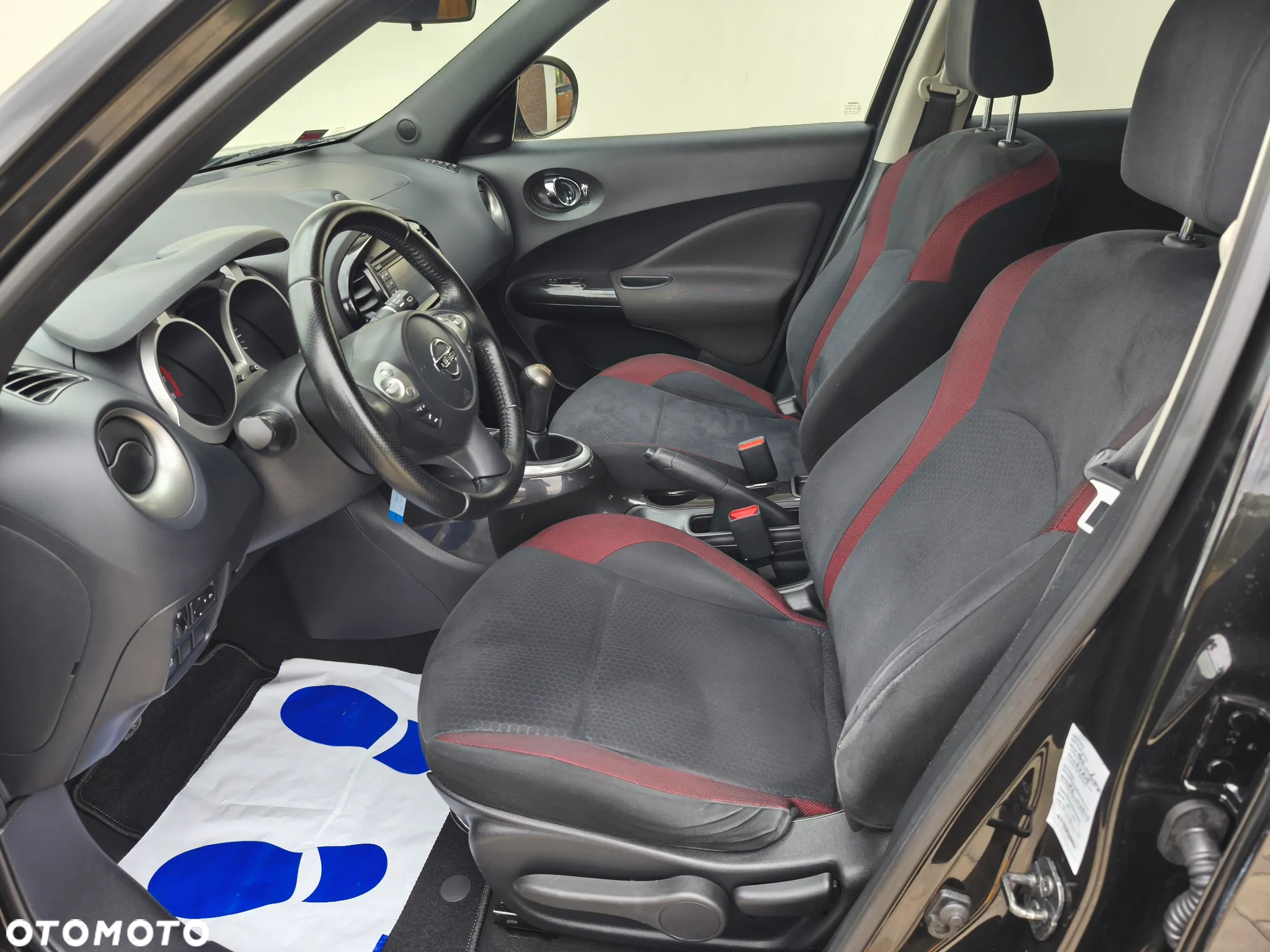 Nissan Juke 1.6 Tekna S&S - 17