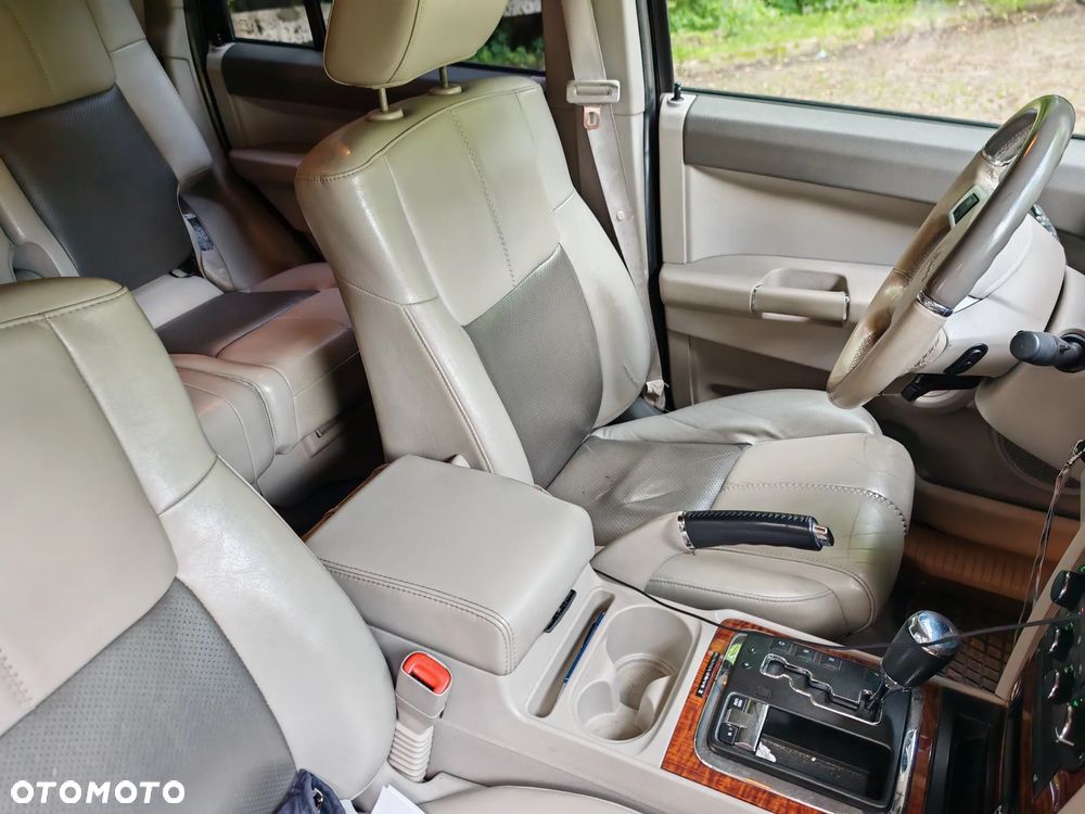 Jeep Commander 3.0 CRD Limited - 13