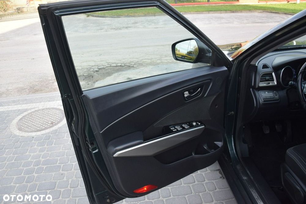 SsangYong/KGM Tivoli e-XDi 160 2WD Sapphire - 18