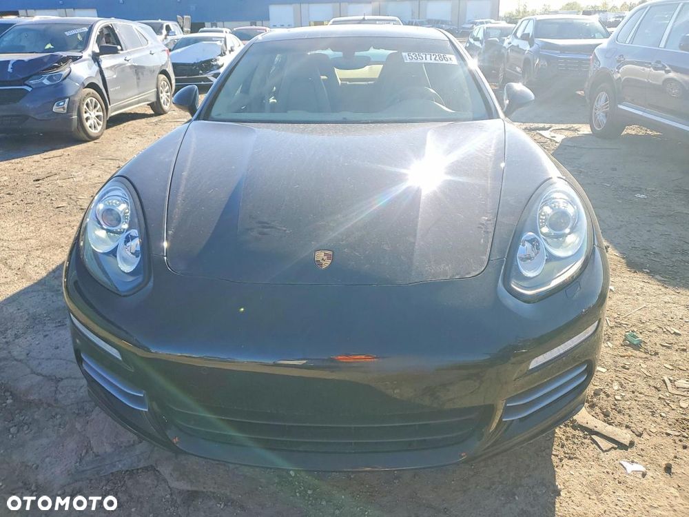 Porsche Panamera Edition - 5