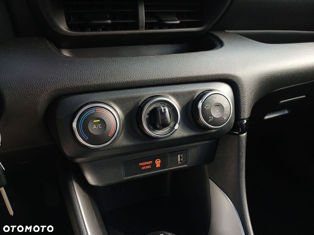 Toyota Yaris - 20