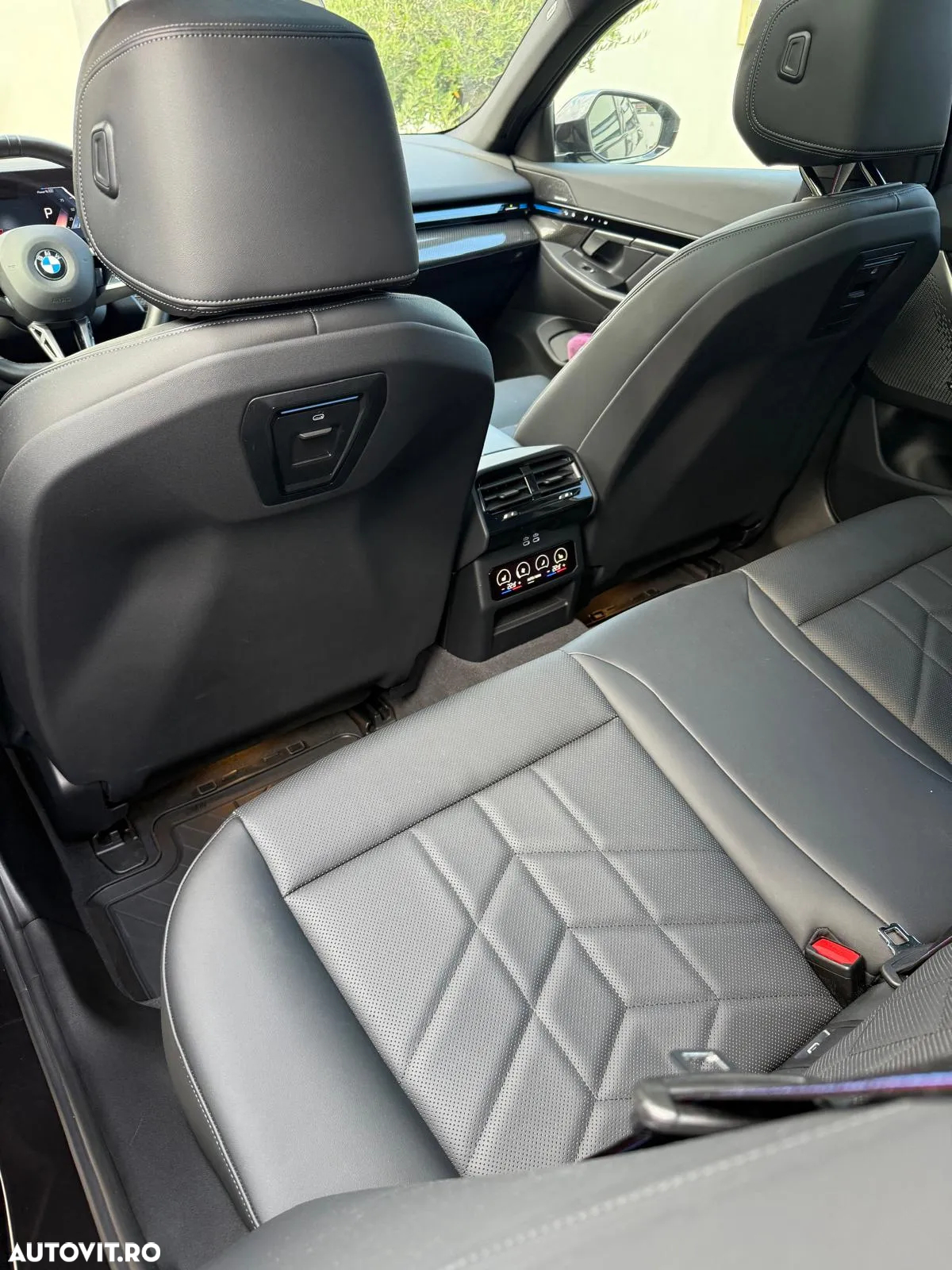 BMW Seria 5 520d xDrive AT MHEV - 14