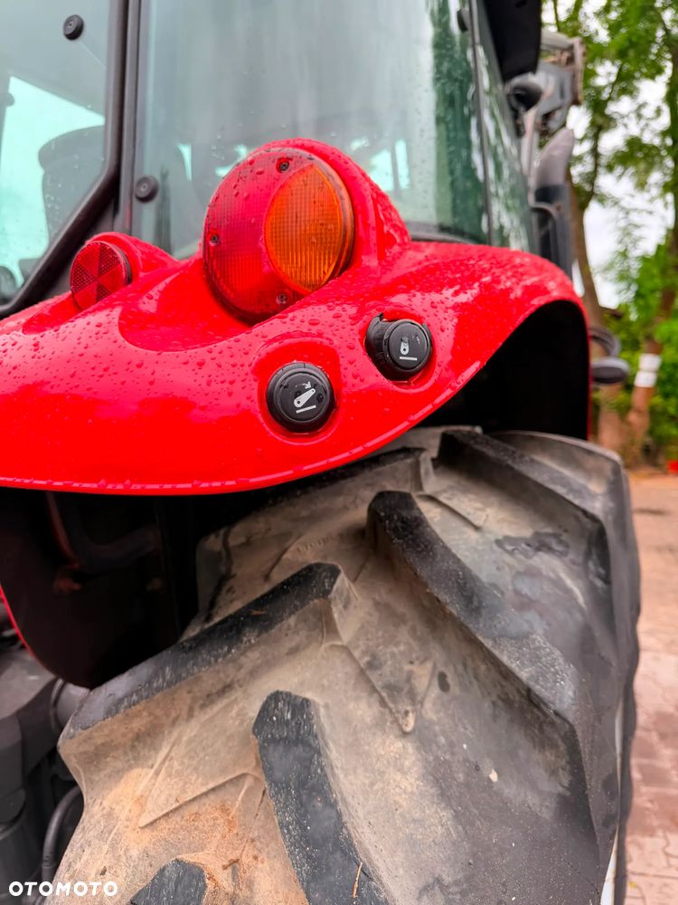Massey Ferguson 5610 Dyna-4 - 19