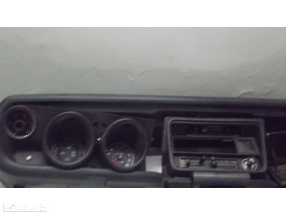 Mazda 818 tablier completo - 2