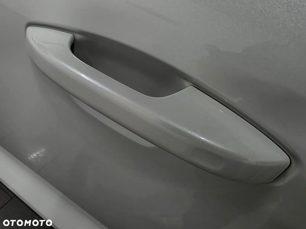 Volvo XC 40 D3 SCR R-Design - 25