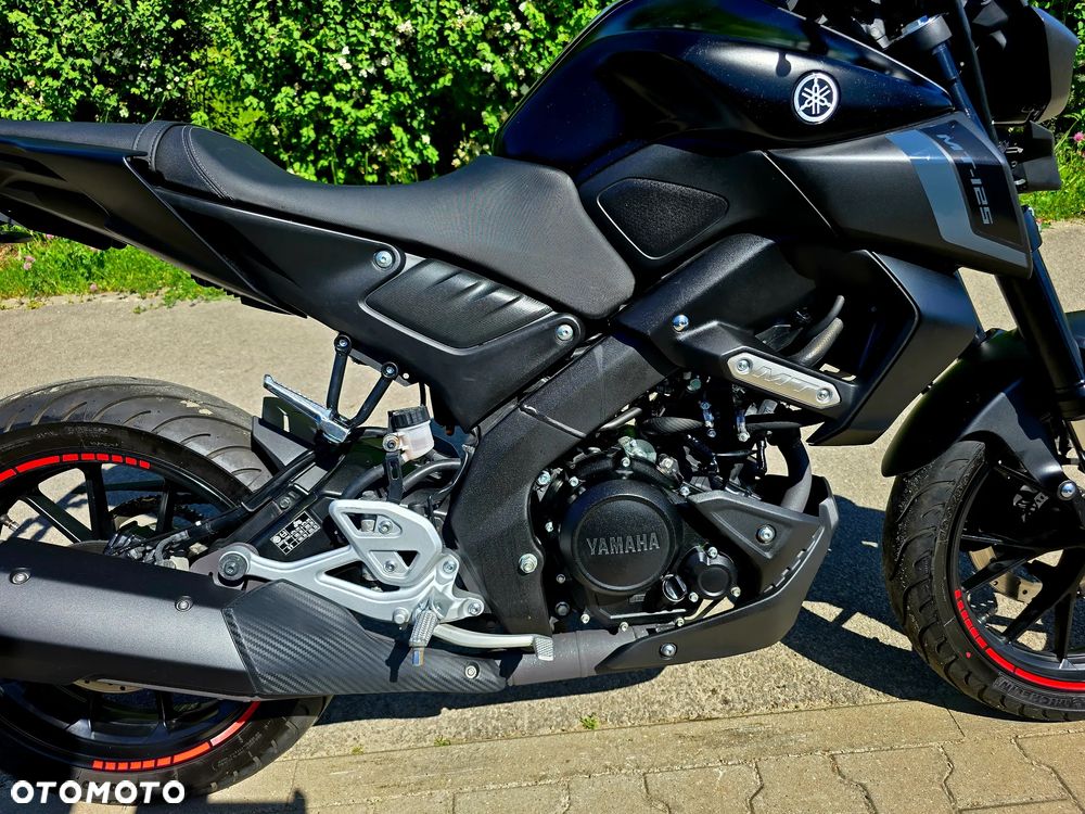 Yamaha MT - 17