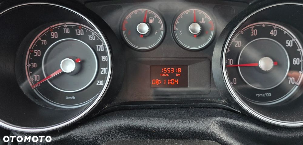 Fiat Punto 1.4 Easy S&S - 8