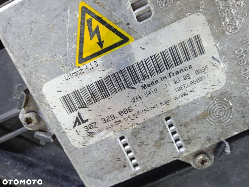 LAMPA PRAWA PRZEDNIA MAZDA 6 - 4