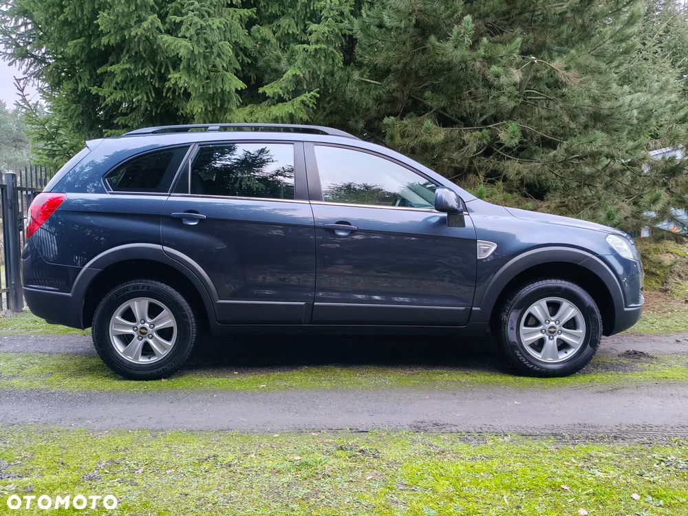Chevrolet Captiva 2.4 2WD 5 Sitzer LS - 13