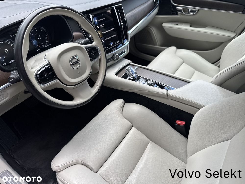Volvo S90 - 10