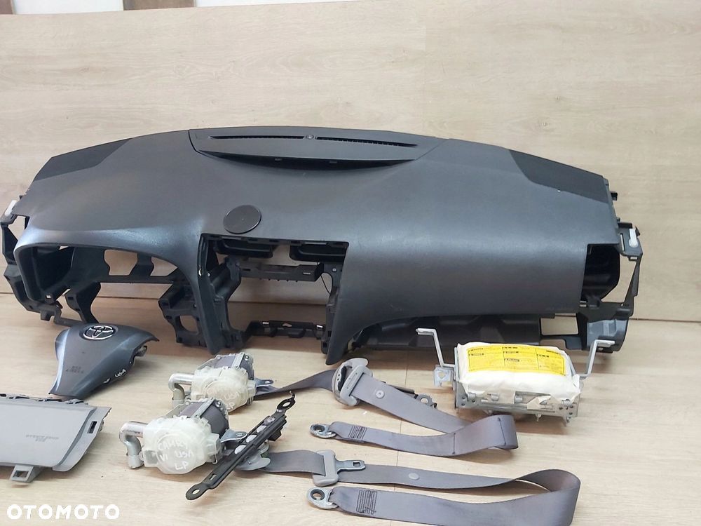 TOYOTA Camry VI XV40 Deska poduszka pasażera kierowcy pas air bag 06-11r - 2