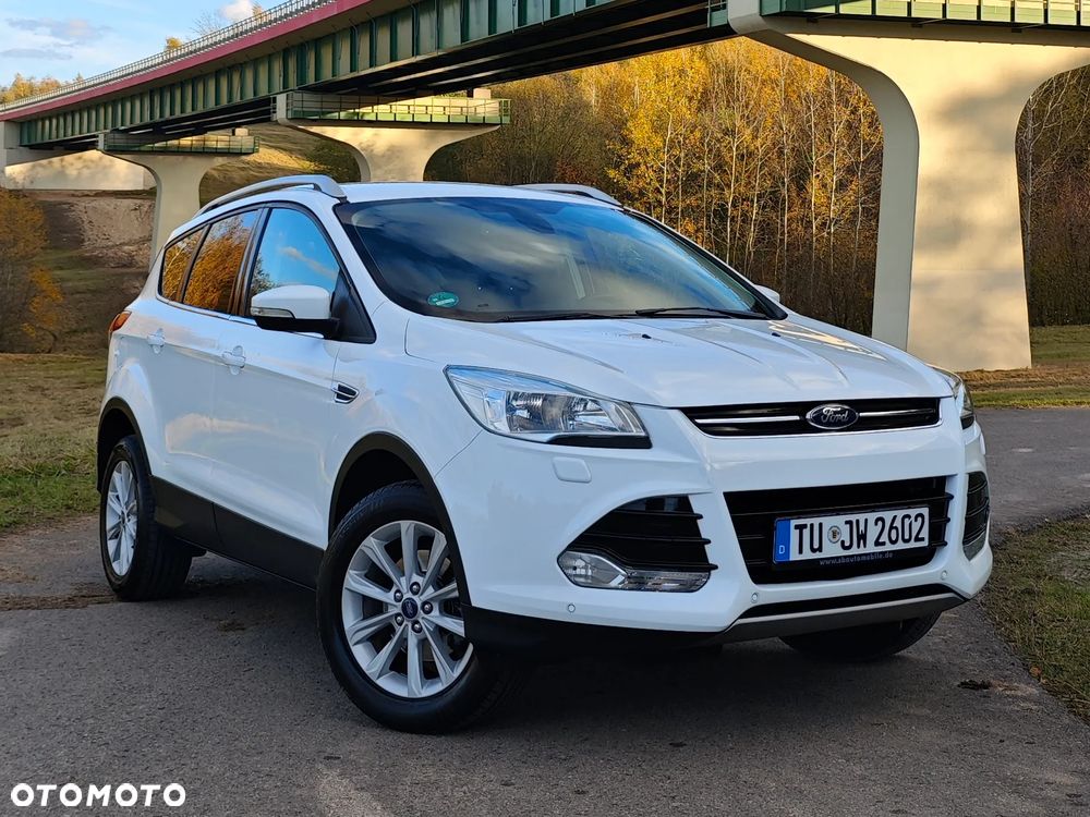 Ford Kuga 1.5 EcoBoost 2x4 Titanium - 28