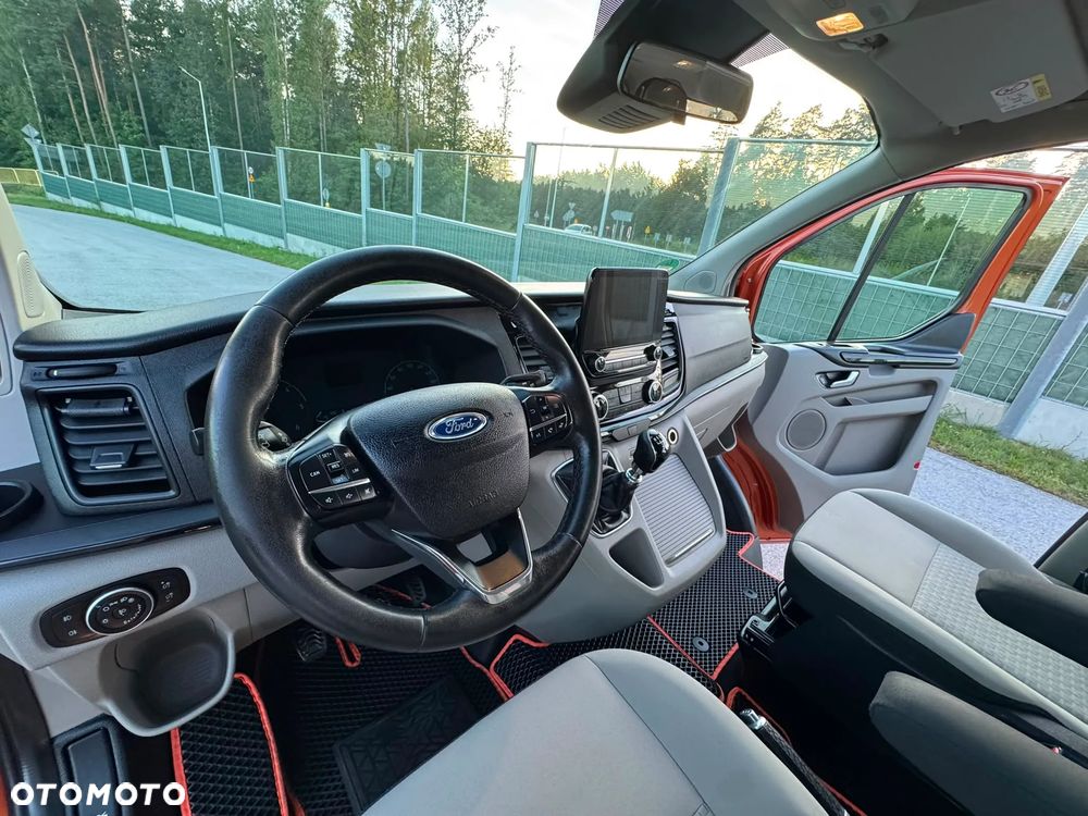 Ford Transit Custom - 11