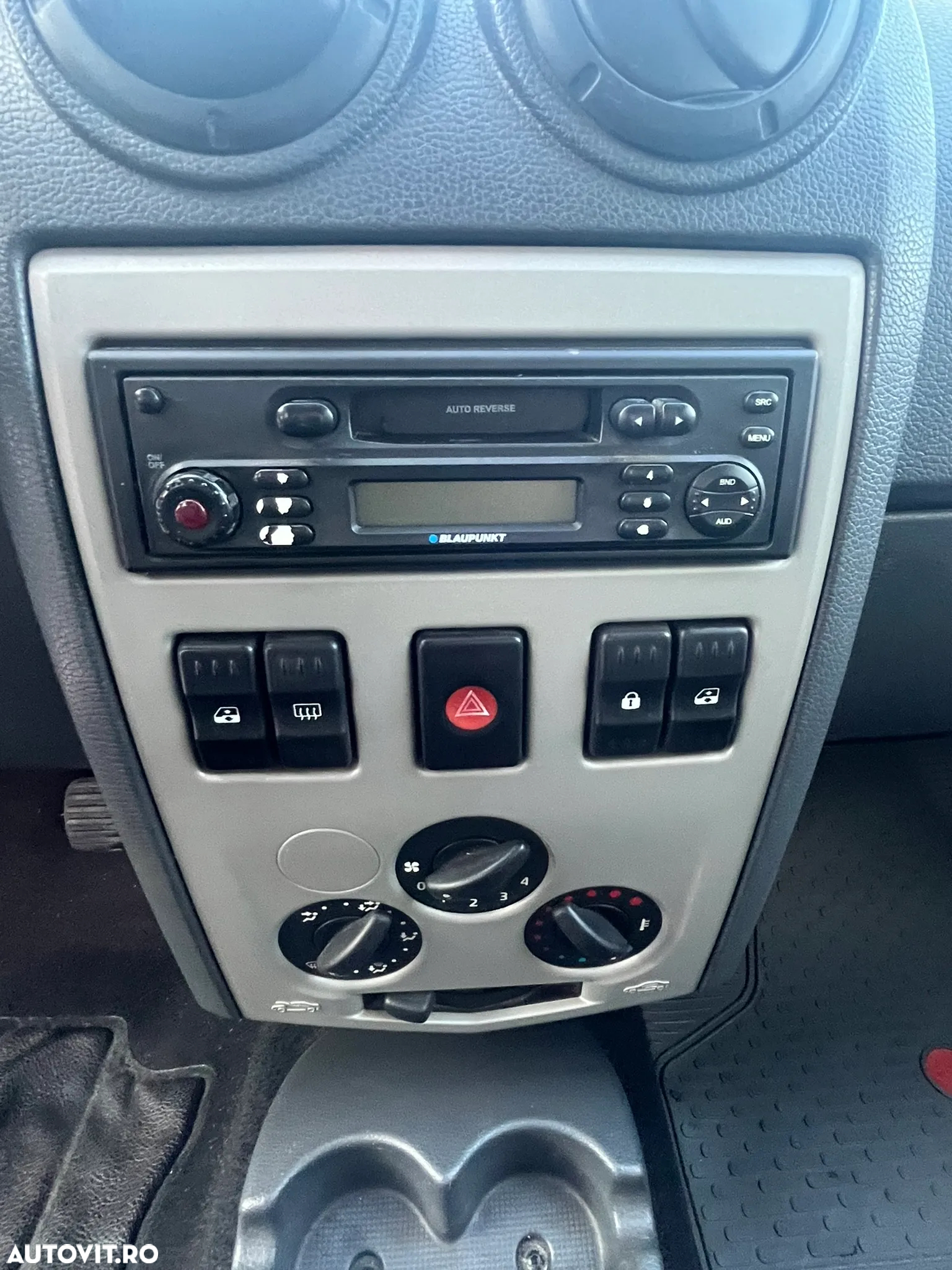 Dacia Logan - 10