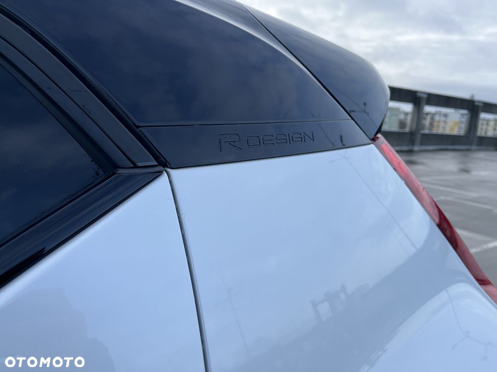 Volvo XC 40 T5 AWD R-Design - 27