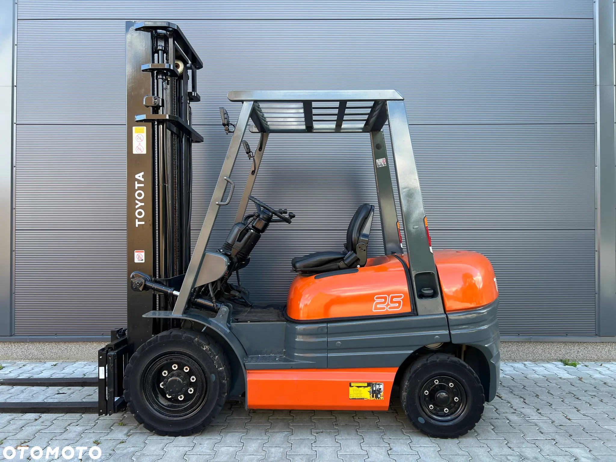 Toyota 02-6FDF25 - 9