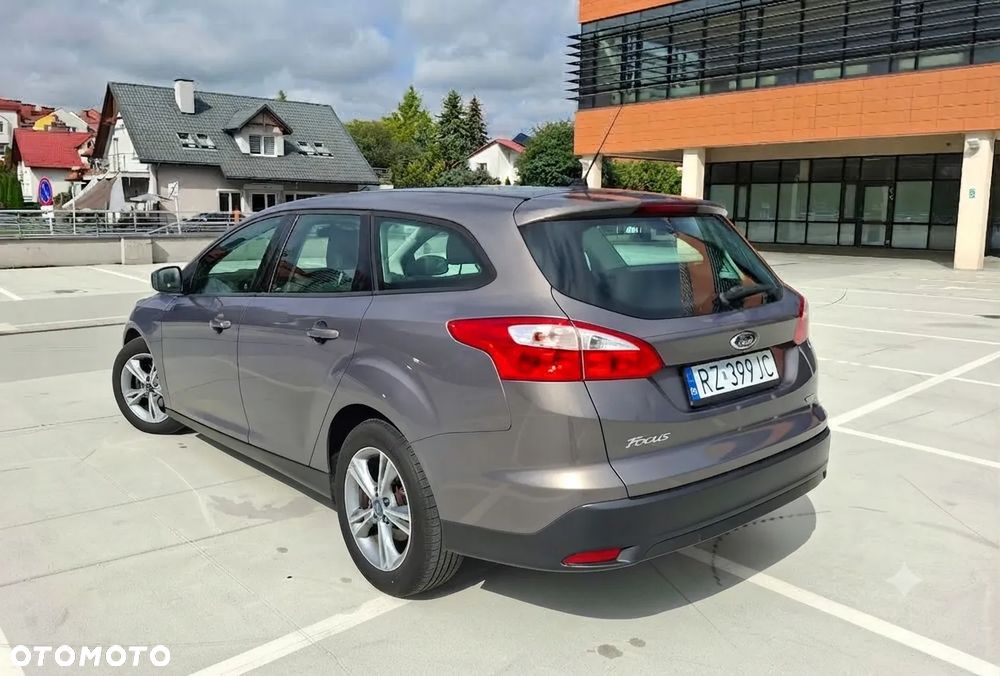 Ford Focus - 4