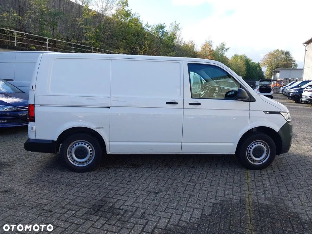 Volkswagen Transporter - 3