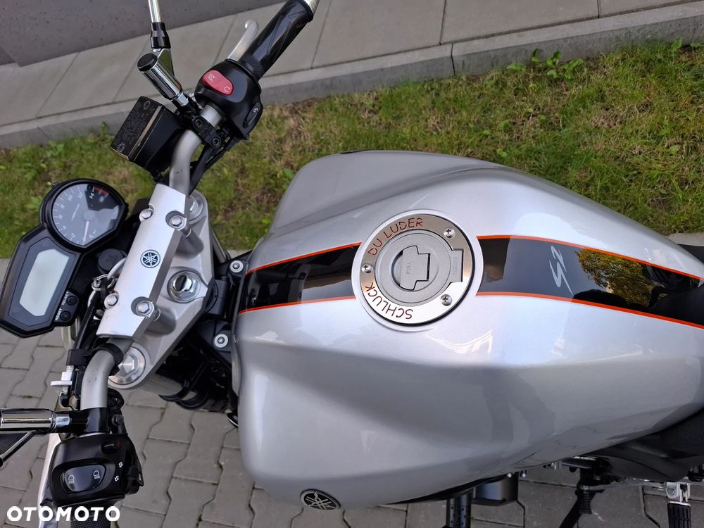 Yamaha FZ6 - 17