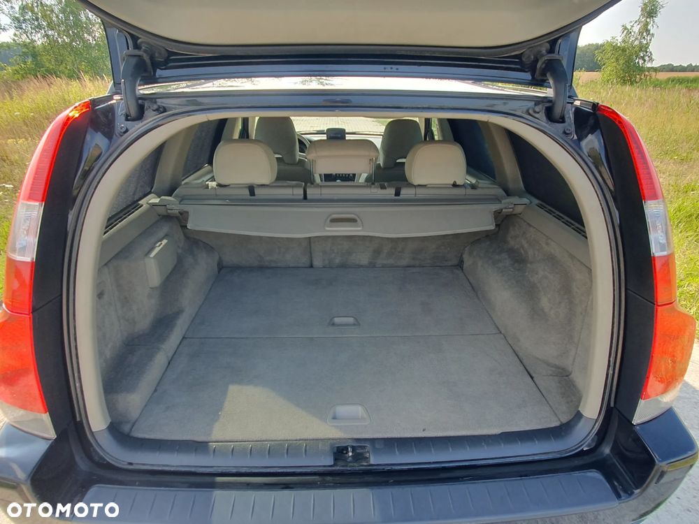 Volvo V70 2.4D5 - 13