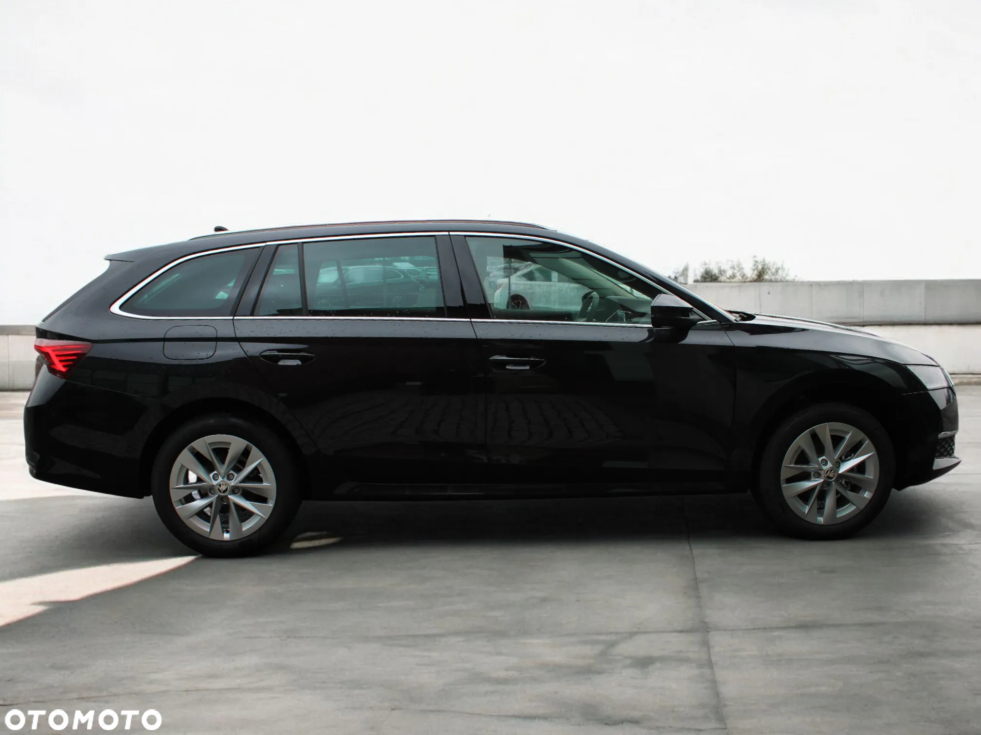 Skoda Octavia 1.5 TSI mHEV Edition 130 Selection DSG - 9