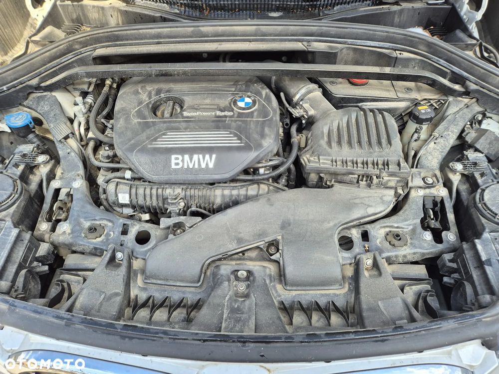 BMW X1 xDrive28i Sport Line - 18