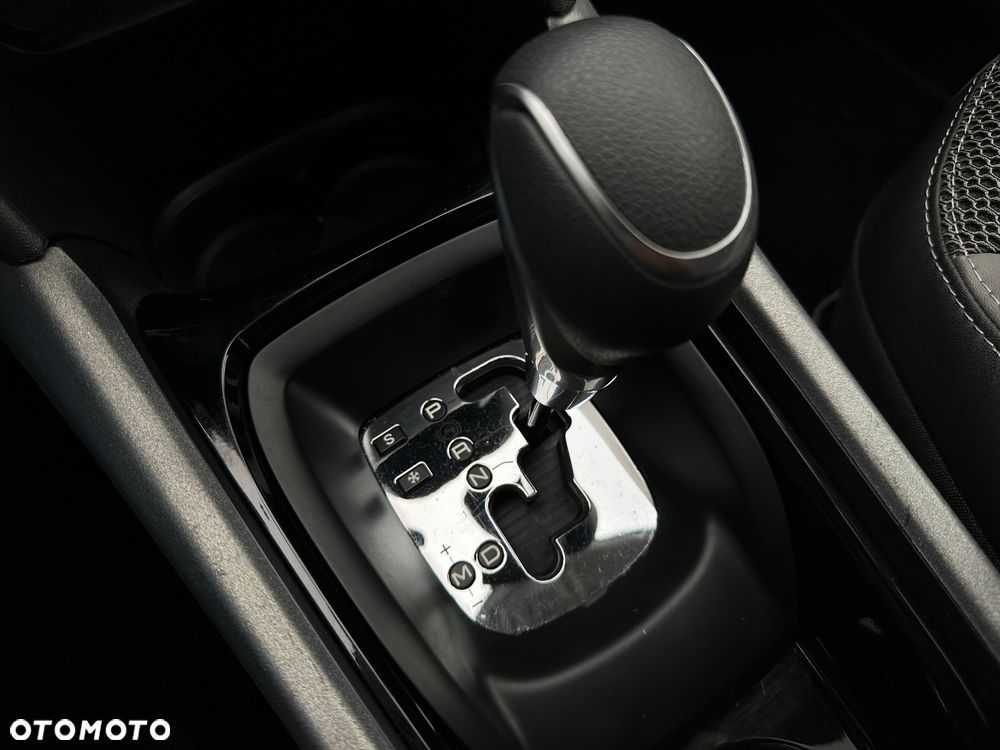 Peugeot 2008 - 19