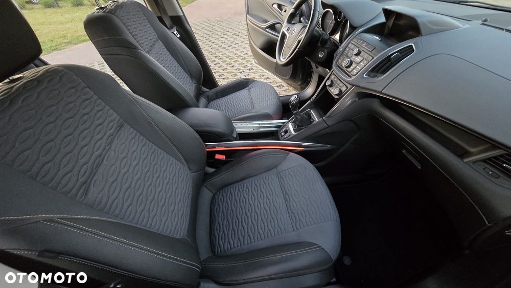 Opel Zafira Tourer 2.0 CDTI ecoFLEX Start/Stop Active - 19