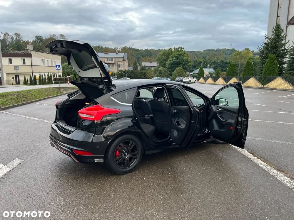 Ford Focus - 16
