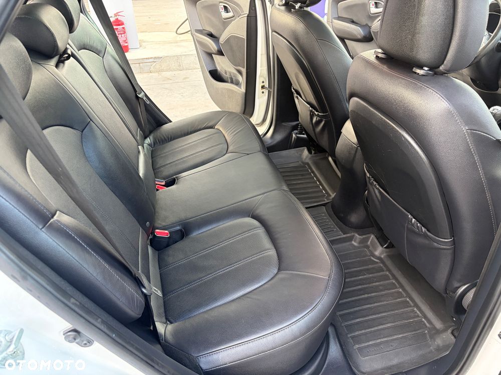Hyundai ix35 2.0 CRDi Premium 4WD - 14