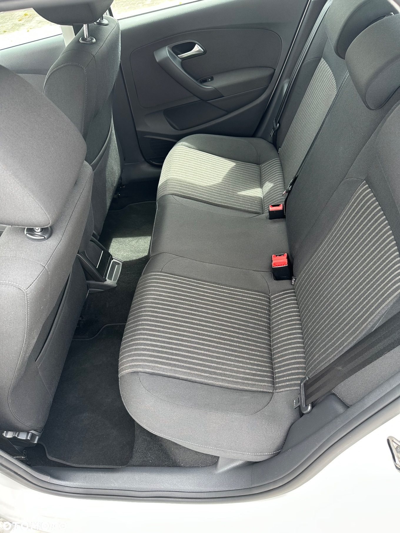 Volkswagen Polo 1.2 TSI BMT Highline - 11