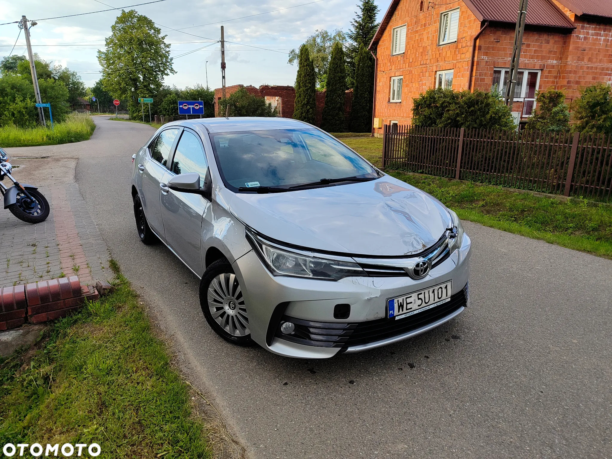 Toyota Corolla 1.6 Comfort - 3