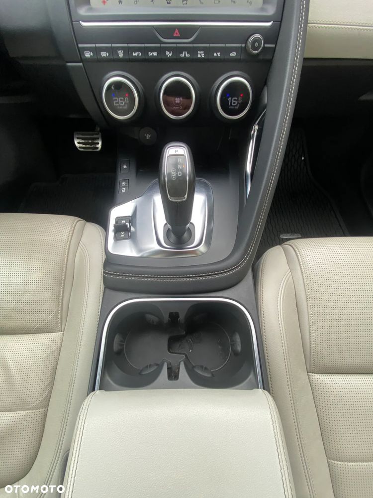 Jaguar E-Pace 2.0 i4D AWD - 18