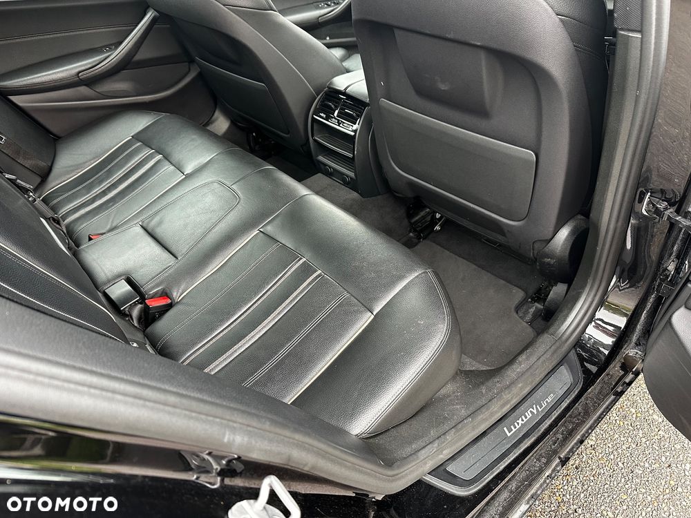 BMW Seria 5 520i GPF Luxury Line - 15