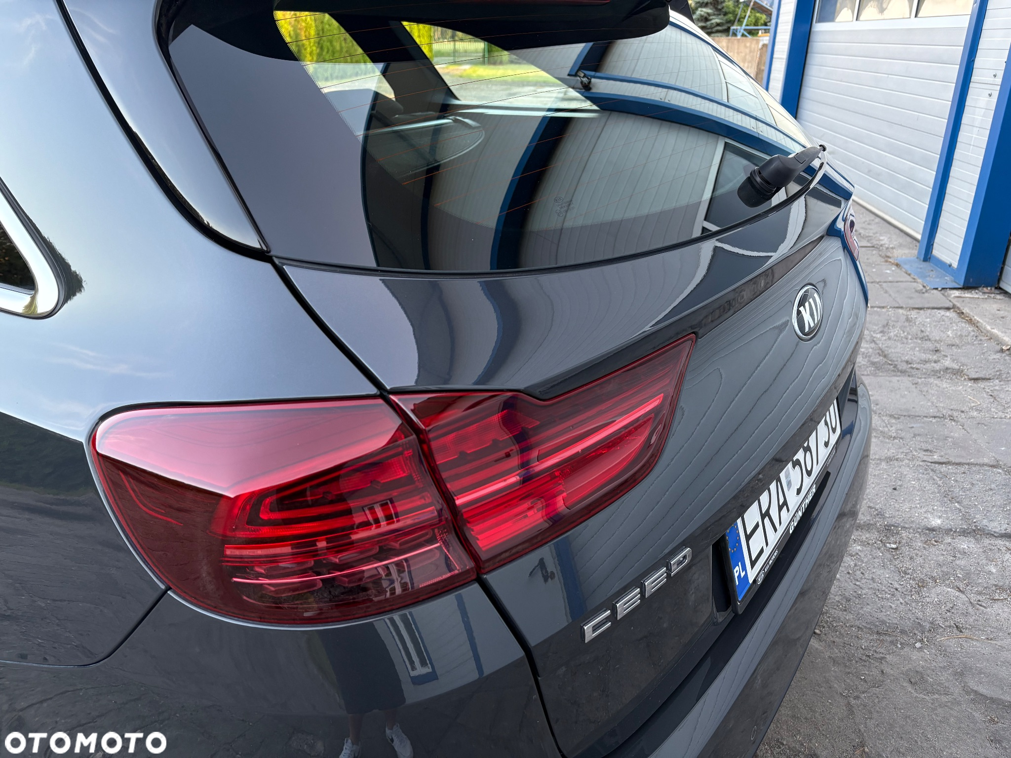 Kia Ceed 1.4 T-GDI DCT OPF Vision - 32