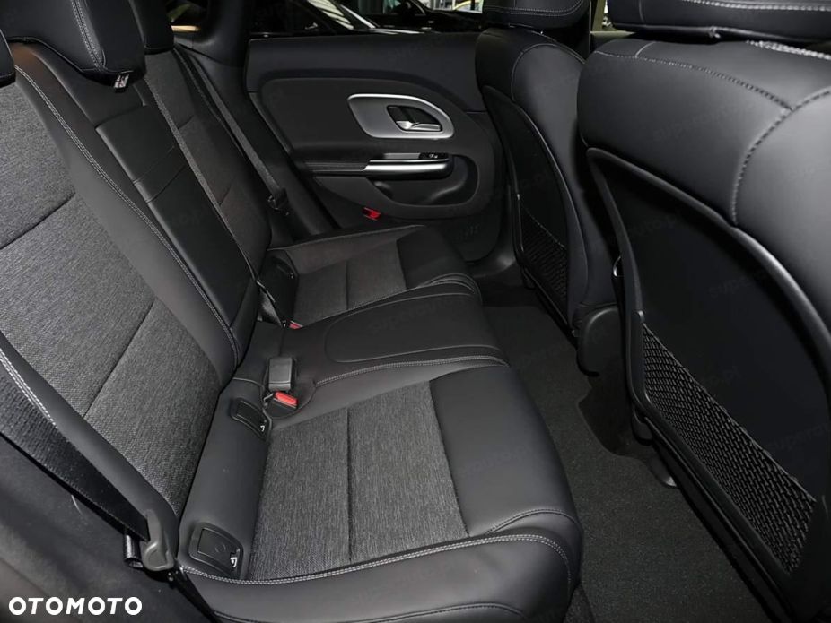 Mercedes-Benz CLA 200 mHEV 8G-DCT - 15