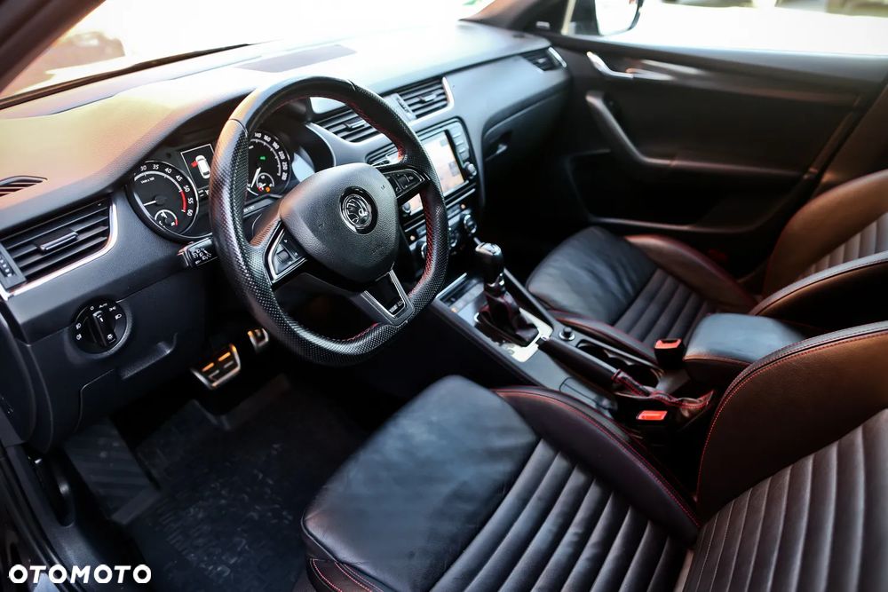 Skoda Octavia 2.0 TDI 4x4 RS Challenge DSG - 22