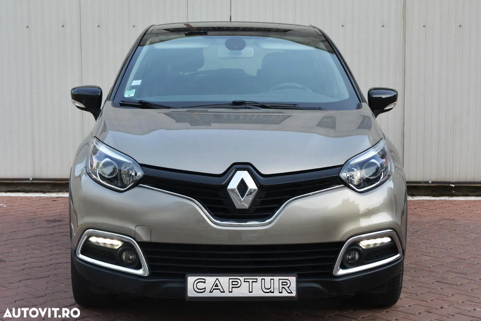 Renault Captur (ENERGY) TCe 90 INTENS - 4