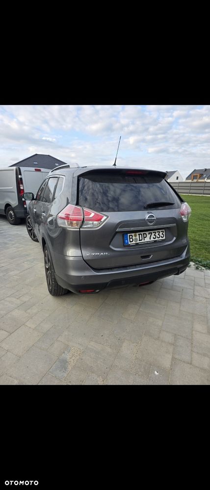 Nissan X-Trail 2016 photo 2