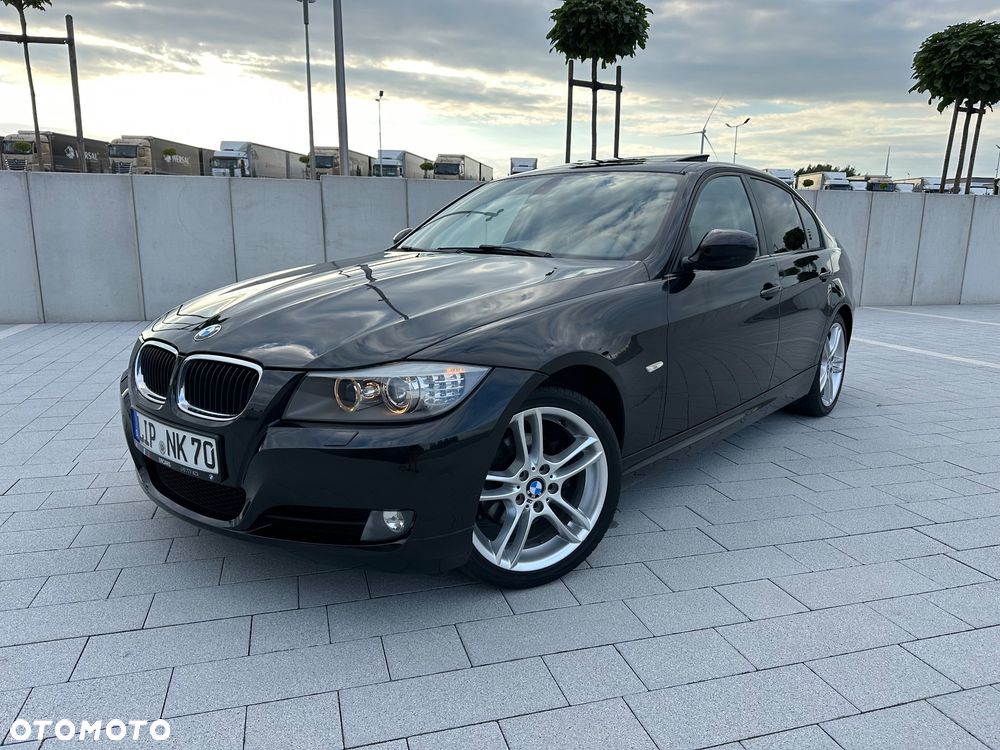 BMW Seria 3 318d DPF Edition Sport - 4