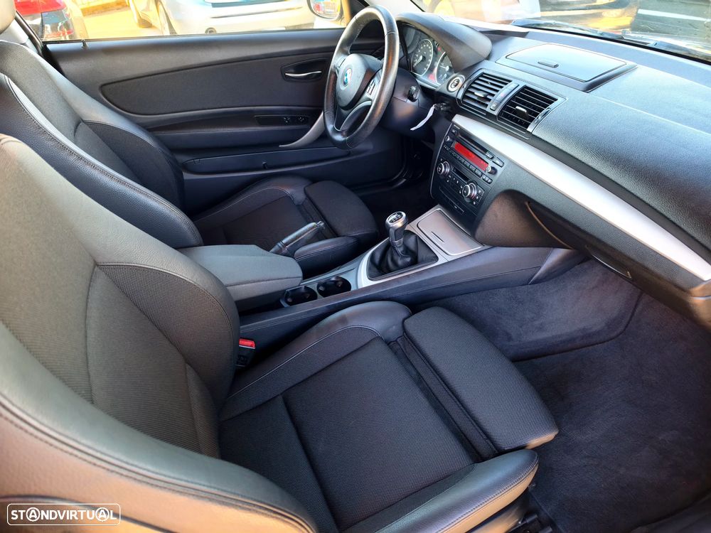 BMW 118 d Sport Line - 12