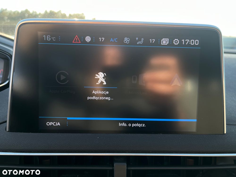 Peugeot 5008 PureTech 130 EAT6 Allure - 16